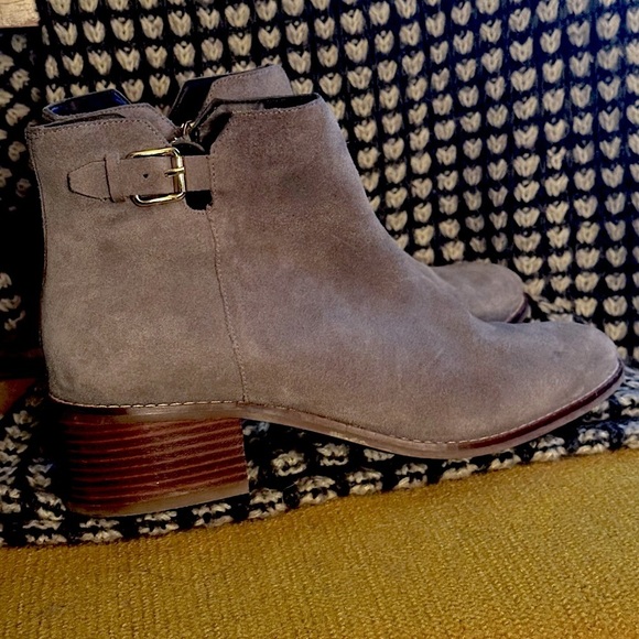 Cole Haan Women's Ankle booties Gray 9B - Picture 3 of 7